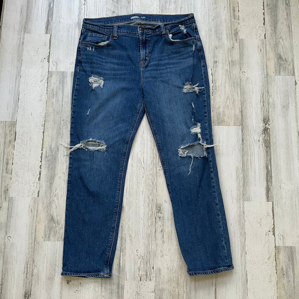 Old Navy Women's Size 12 Boyfriend Distressed Jeans Medium Wash